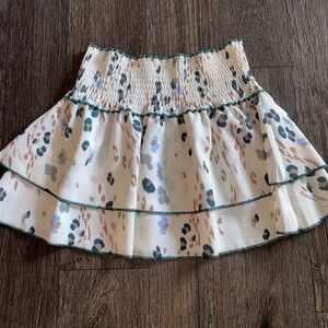 Pleat size 8 adorable girls skirt